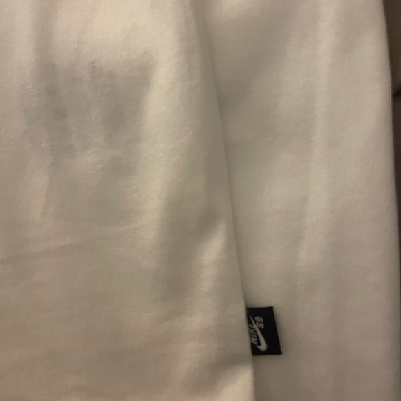 Nike SB x Concepts T-Shirt Size “L” loose fit - Picture 9 of 9